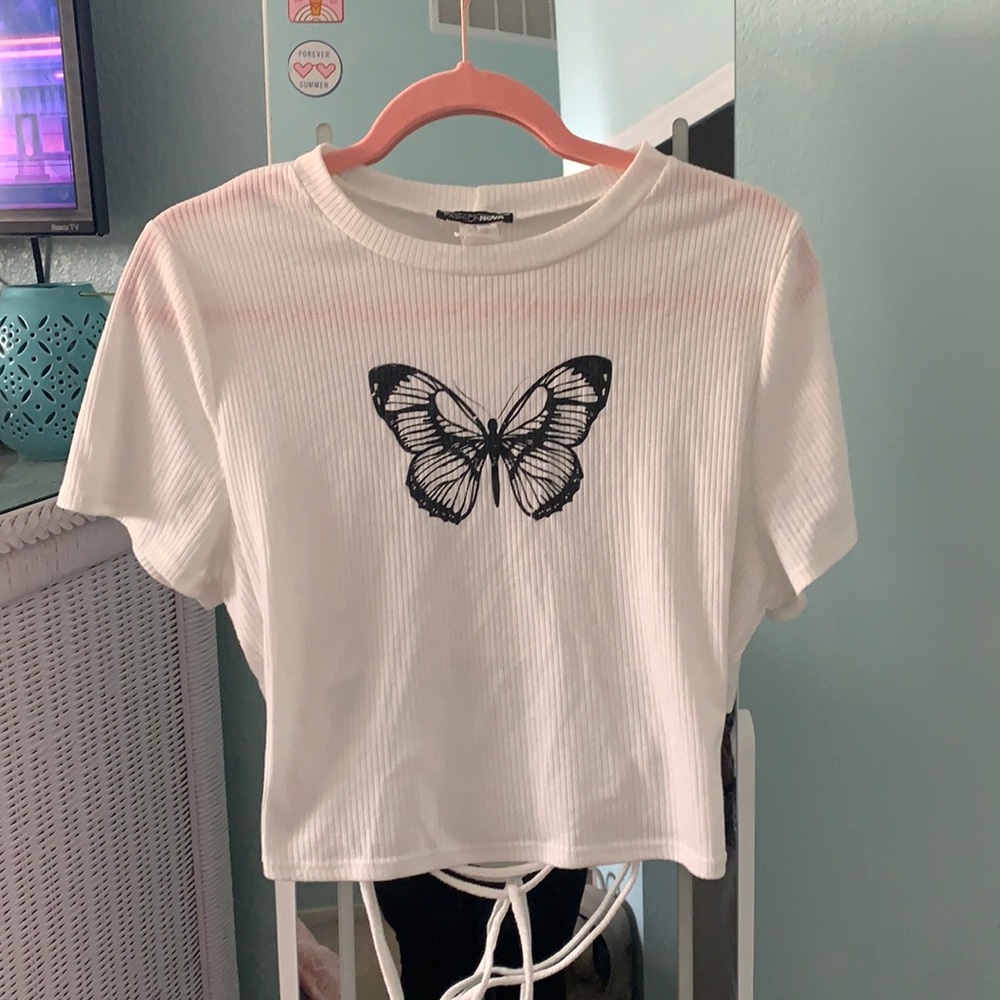Fashion nova crop top